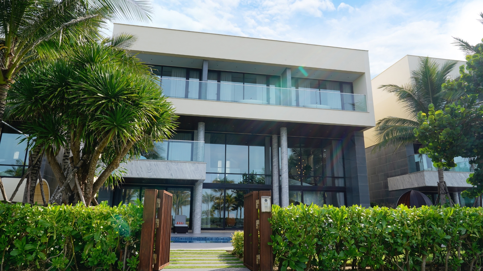 Ultimate Beachfront Luxury: 6-Bedroom Villa at The Five Villas Da Nang
