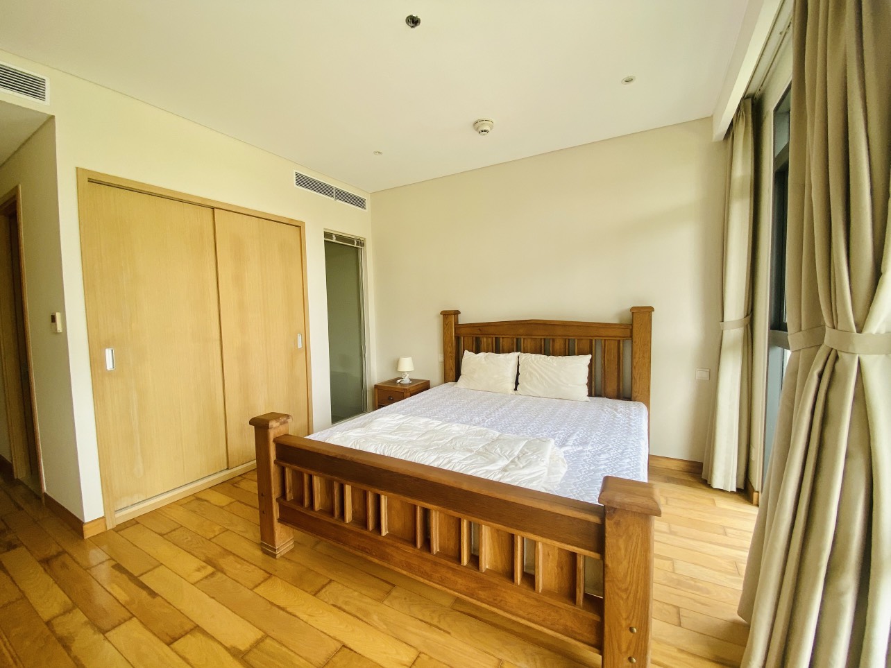Pet-Friendly 2 Bedrooms Apartment at Ocean Suites