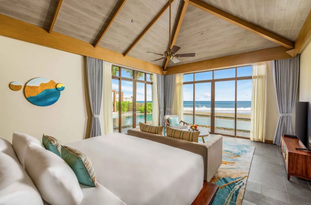 5-Bedroom Beachfront villa in Fusion Resort & Villas Da Nang