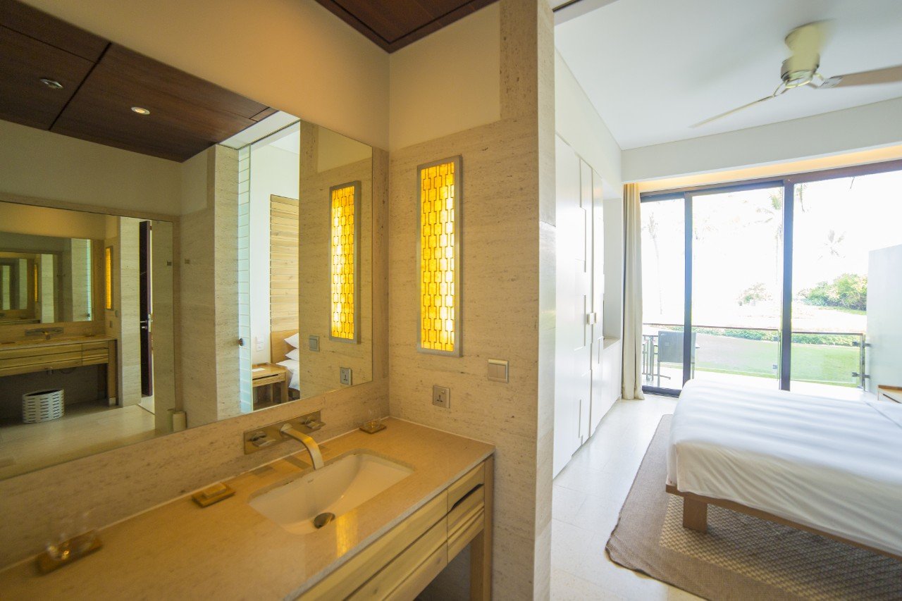 Stunning Beachfront apartment For Rent in Hyatt Da Nang