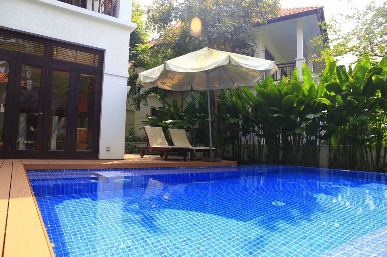 Luxurious 3 Bedrooms Villa for Rent in Furama Resort, Da Nang