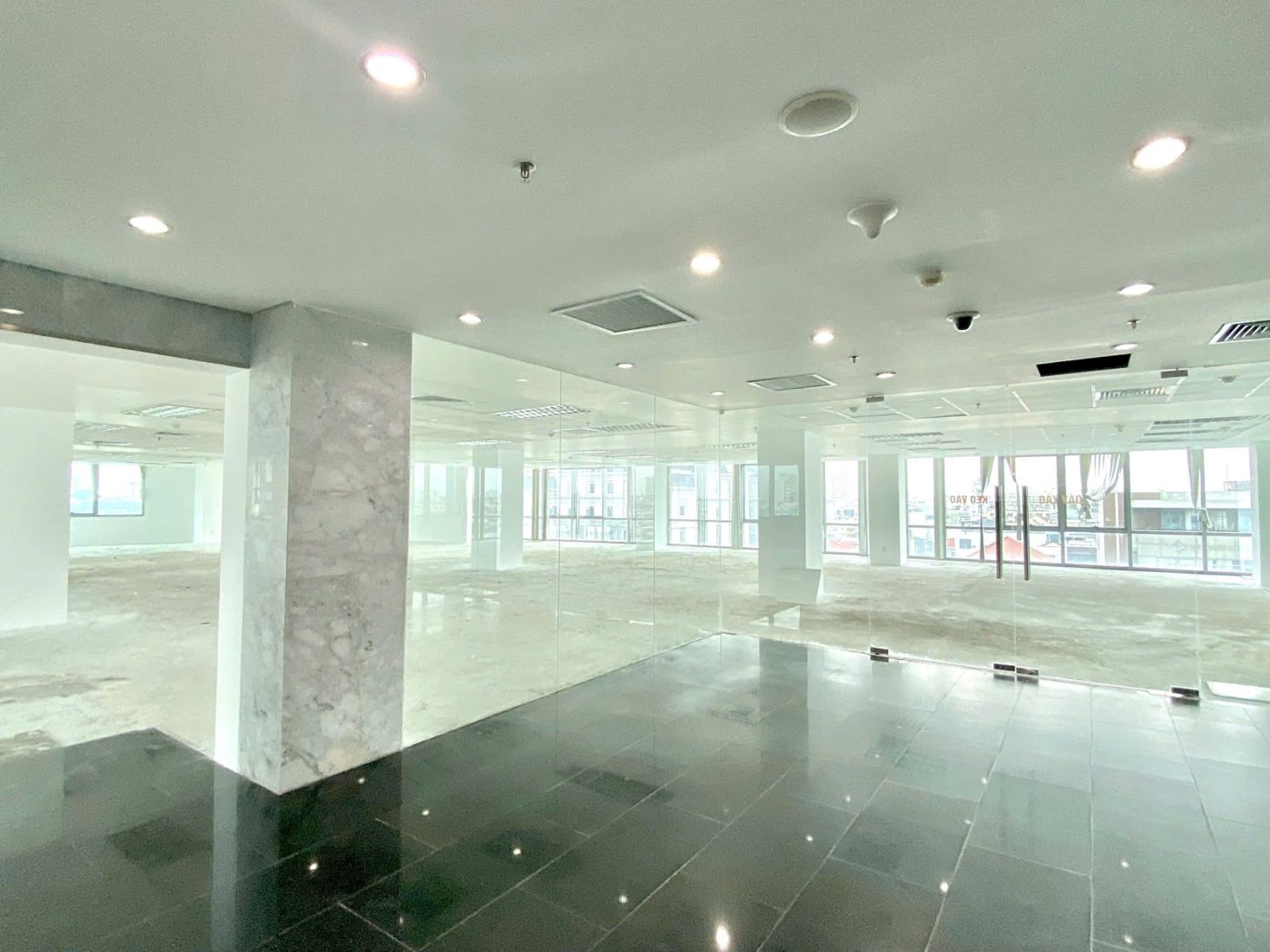 PVFC Building – Large Office for Rent in Hai Chau, Da Nang