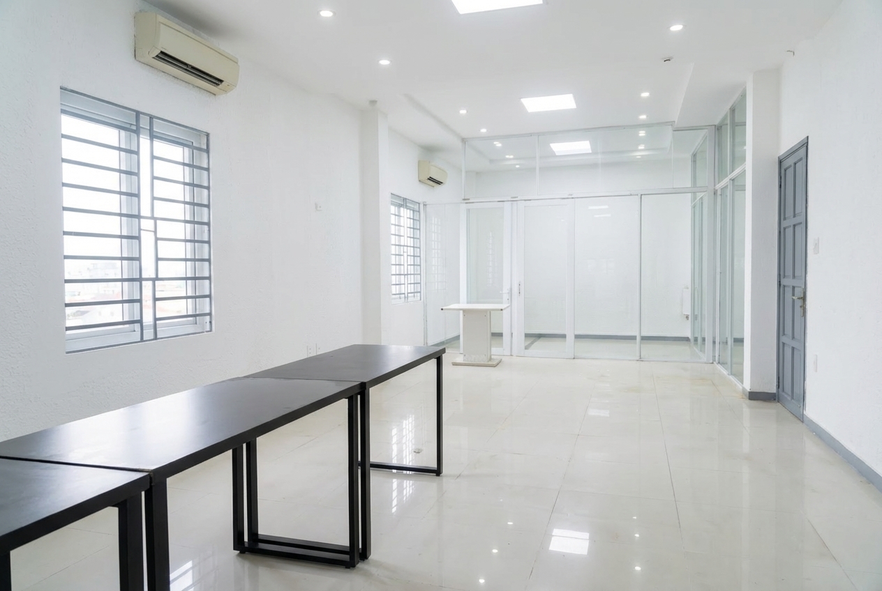 Nhat Phong Van Building – Budget Office for Rent in Hai Chau, Da Nang