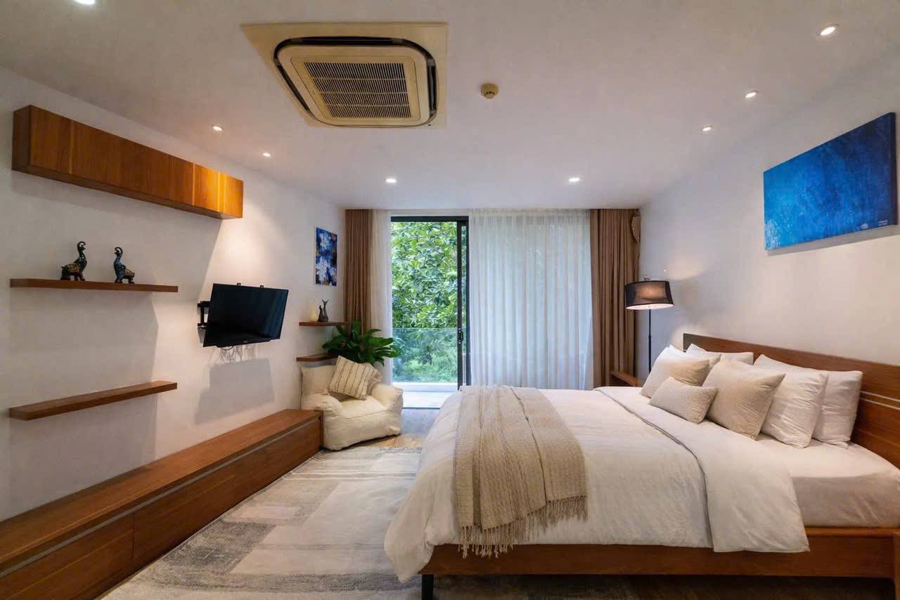 3 Bed Pool Villa near Golf Course | The Point Da Nang