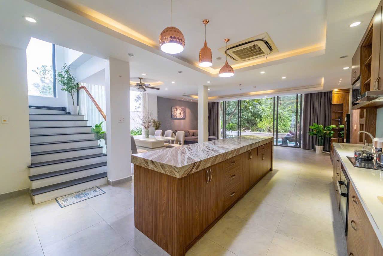3 Bed Pool Villa near Golf Course | The Point Da Nang