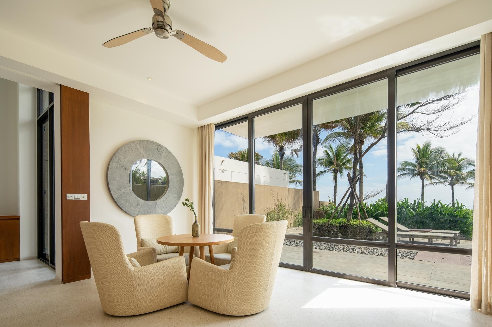 Beachfront 3 Bedrooms Villa at Hyatt Da Nang: A Luxurious Retreat