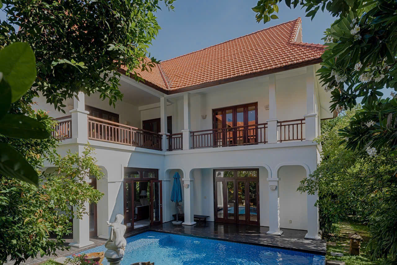 Luxurious Pool Villa at Furama Resort: Your Tranquil Retreat