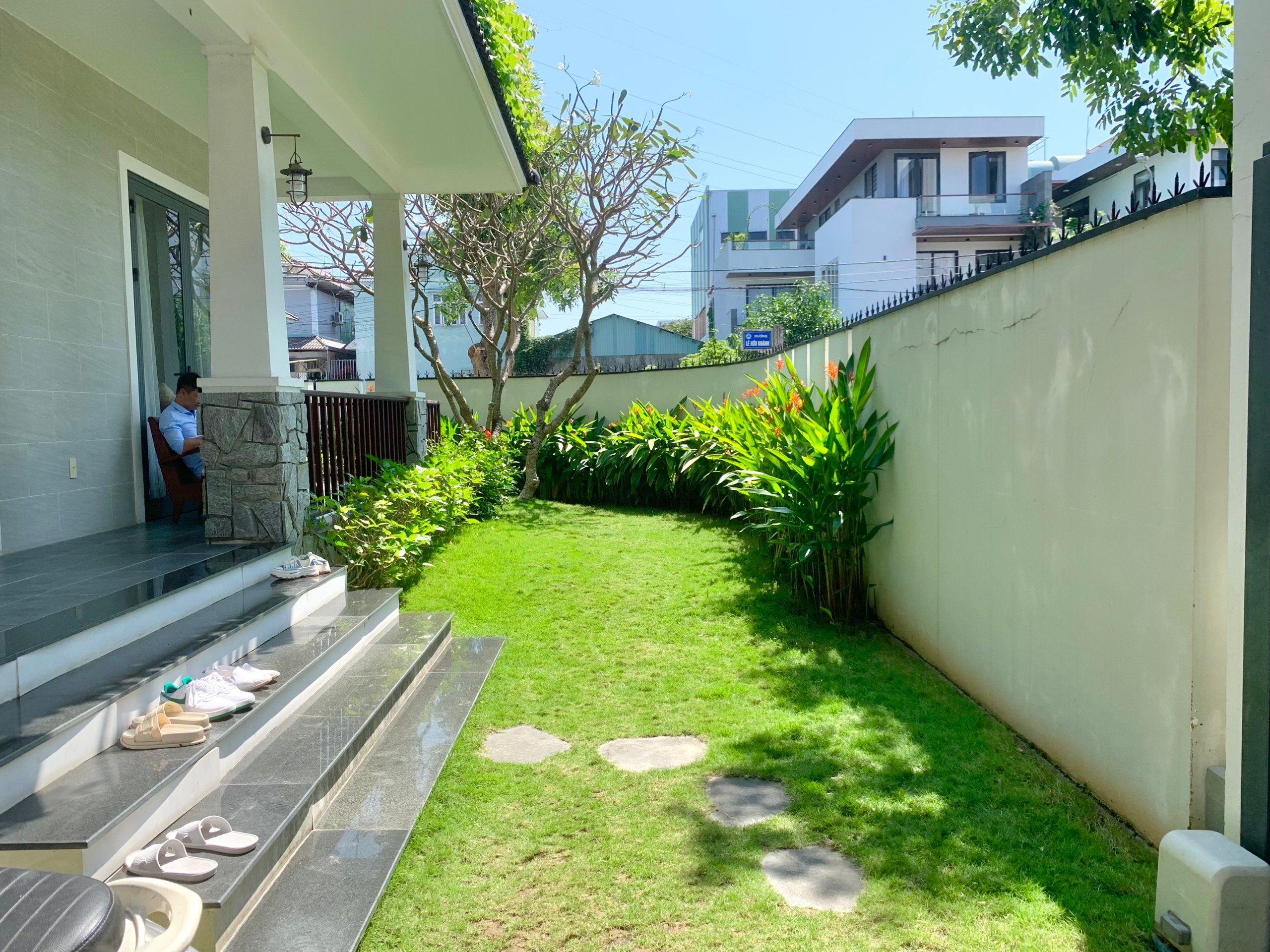 Luxurious 5 Bedrooms Villa in Vibrant Da Nang