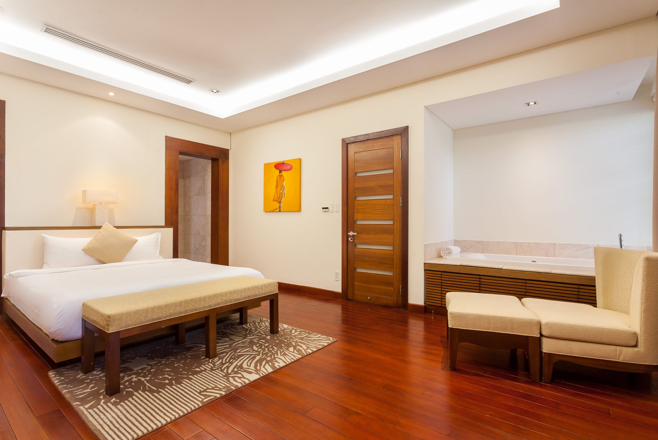 Luxurious 4 Bedrooms Villa for Rent in Ocean Villas, Da Nang