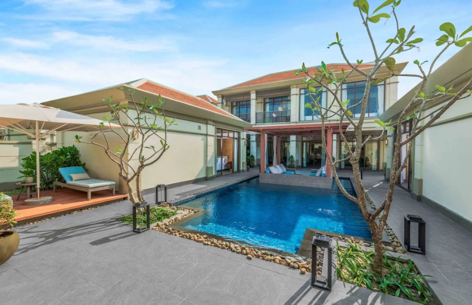 Luxurious 4 Bedrooms Villa at Fusion Resort and Spa