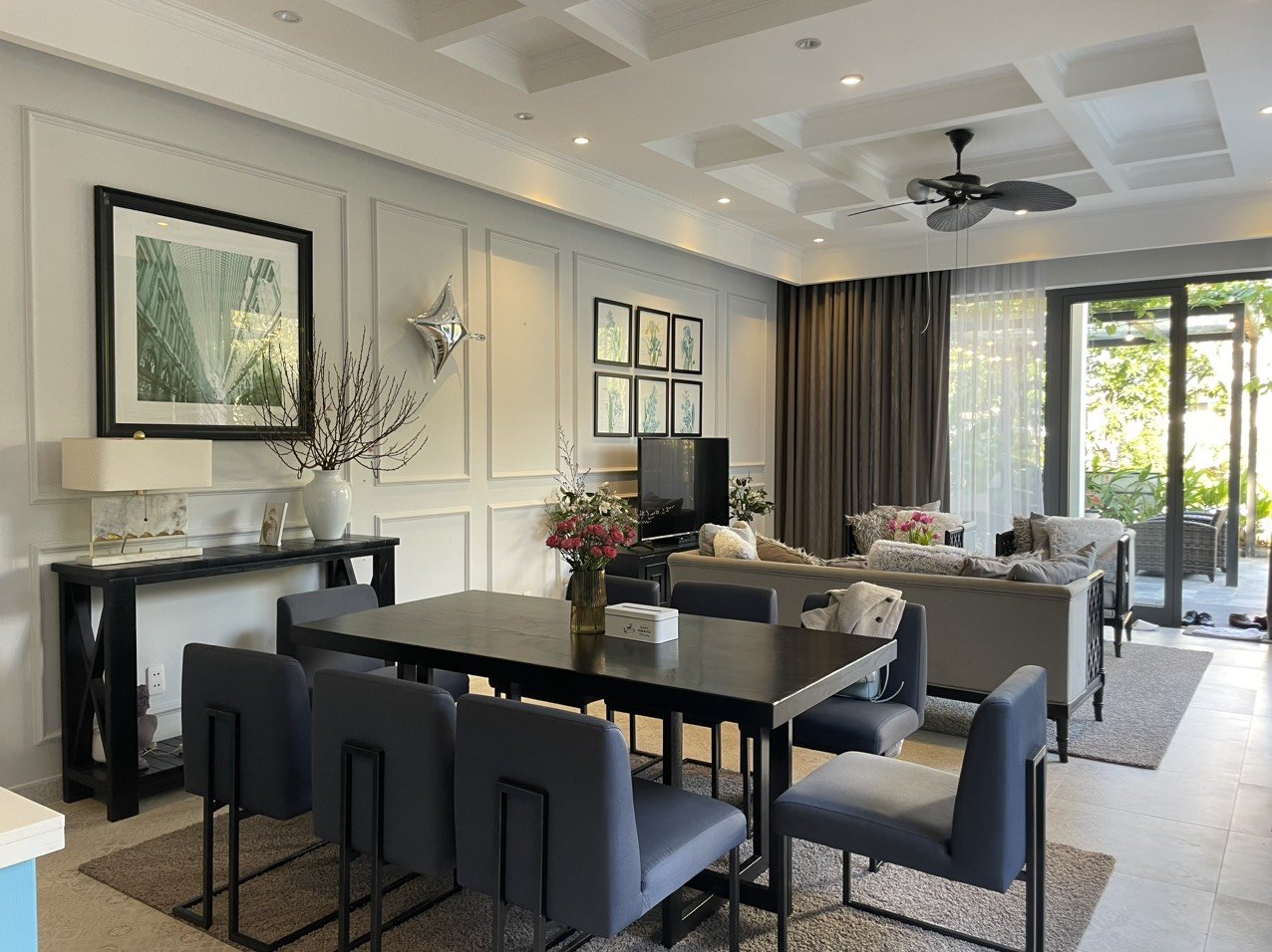 Luxurious 4 Bedrooms Pool Villa for Rent at Euro Village, Da Nang