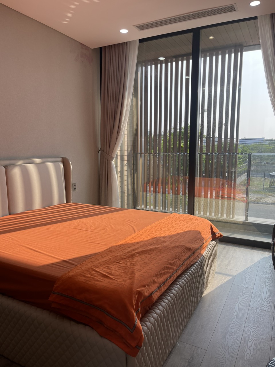 Luxurious 4 Bedrooms Modern Villa with Pool for Rent Near Singapore International School in Da Nang