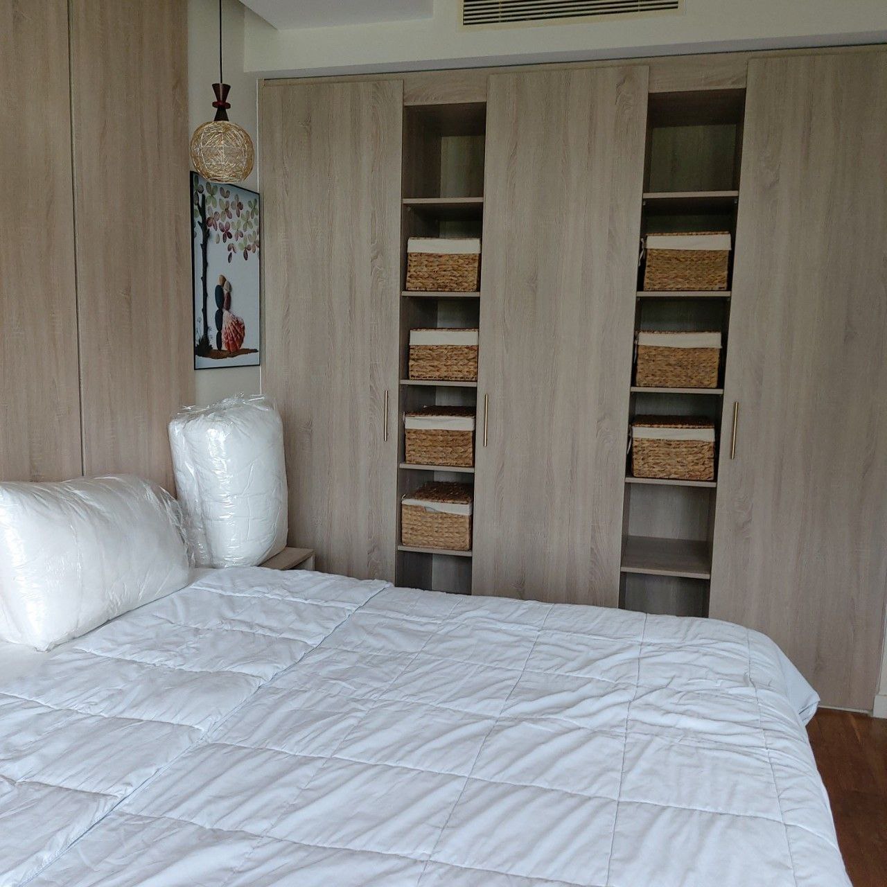 Discover the Ultimate Living: 3 bedrooms Luxury Villa for Rent in Montgomery Golf Course, Da Nang