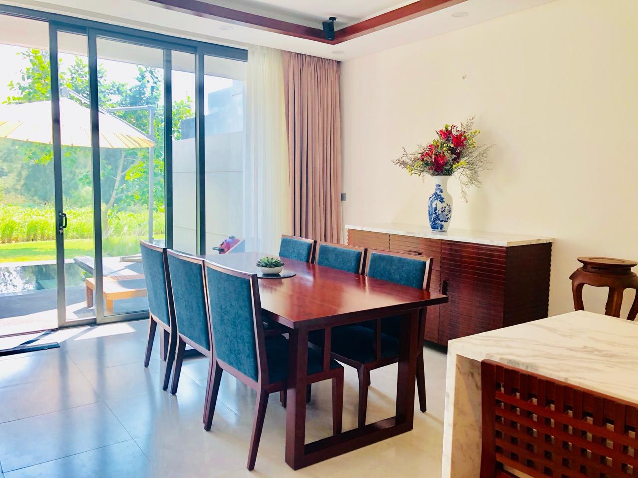 Beautiful 3-bedroom Villa with Pool at The Point Resort, Da Nang