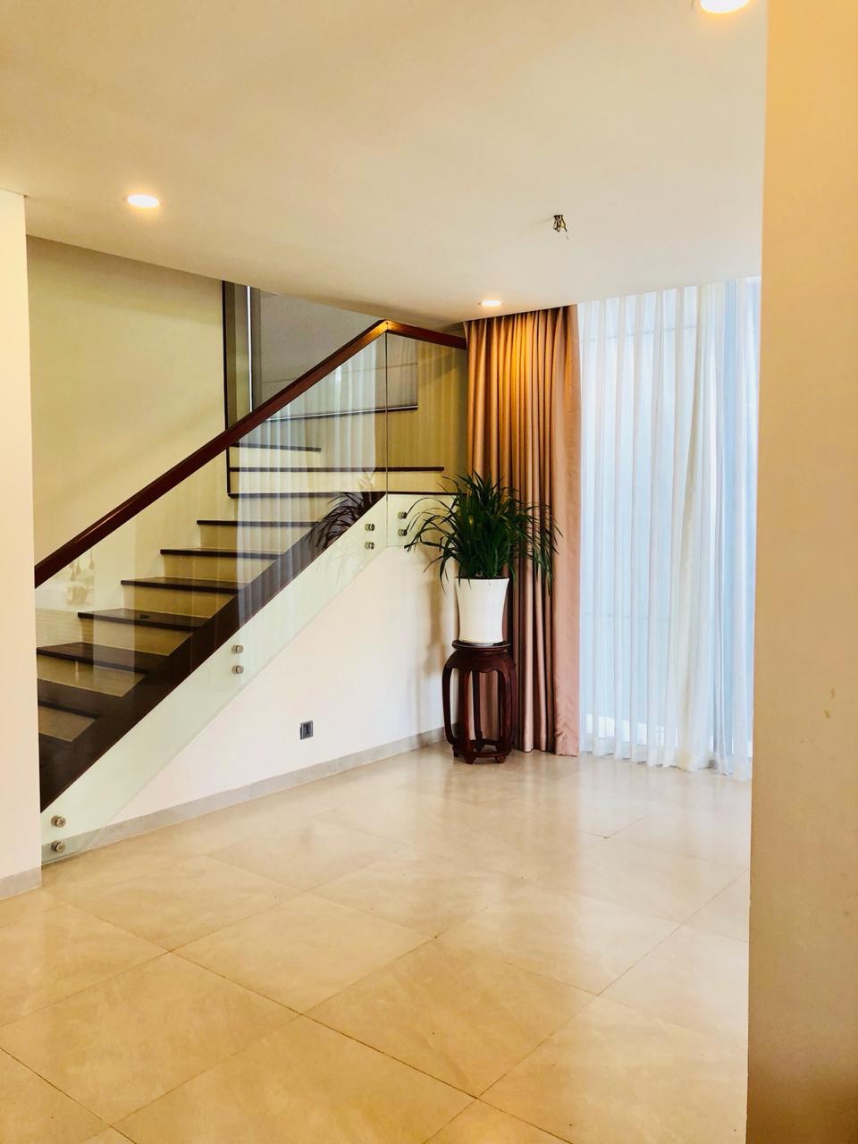 Beautiful 3-bedroom Villa with Pool at The Point Resort, Da Nang