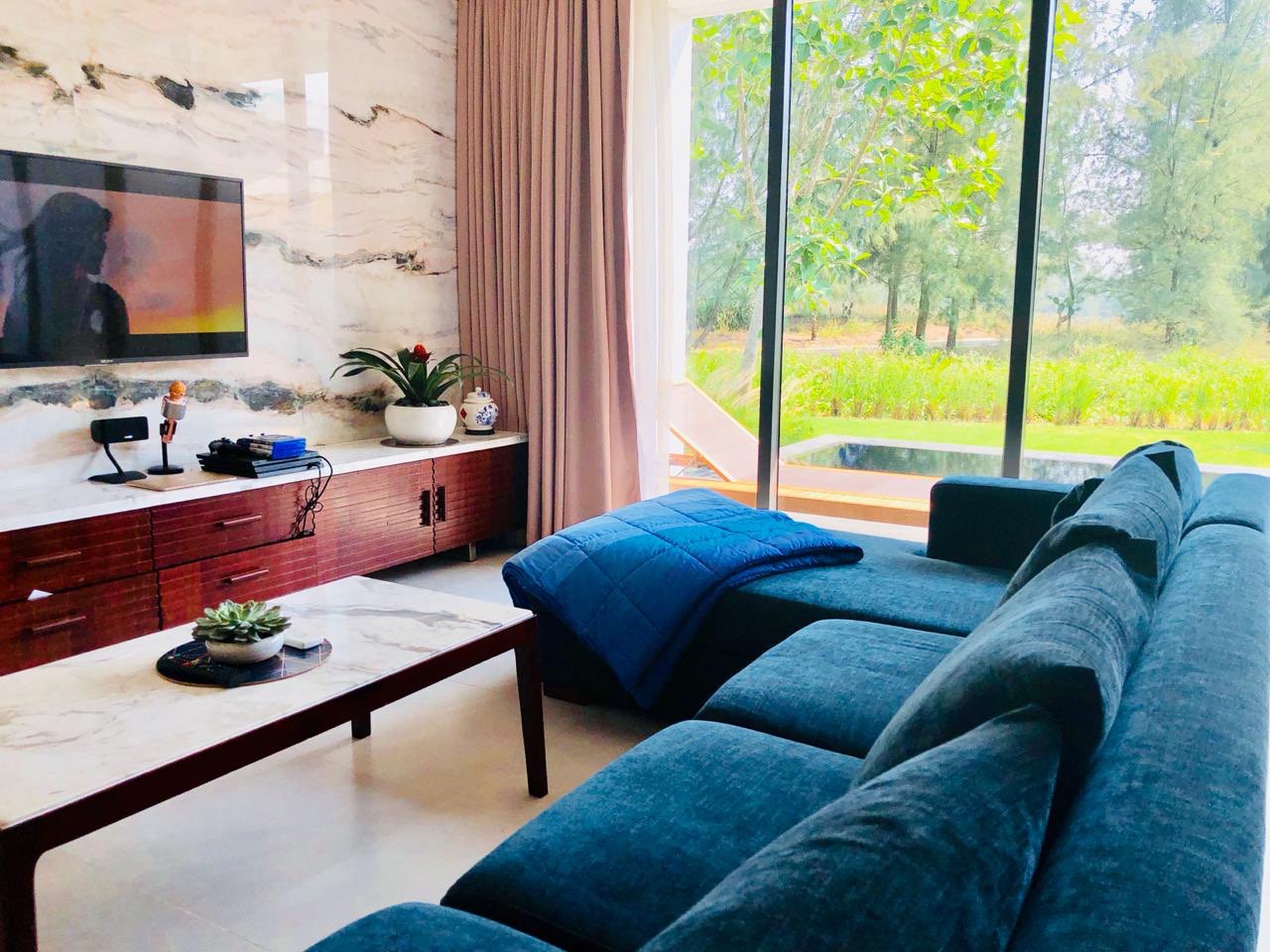 Beautiful 3-bedroom Villa with Pool at The Point Resort, Da Nang