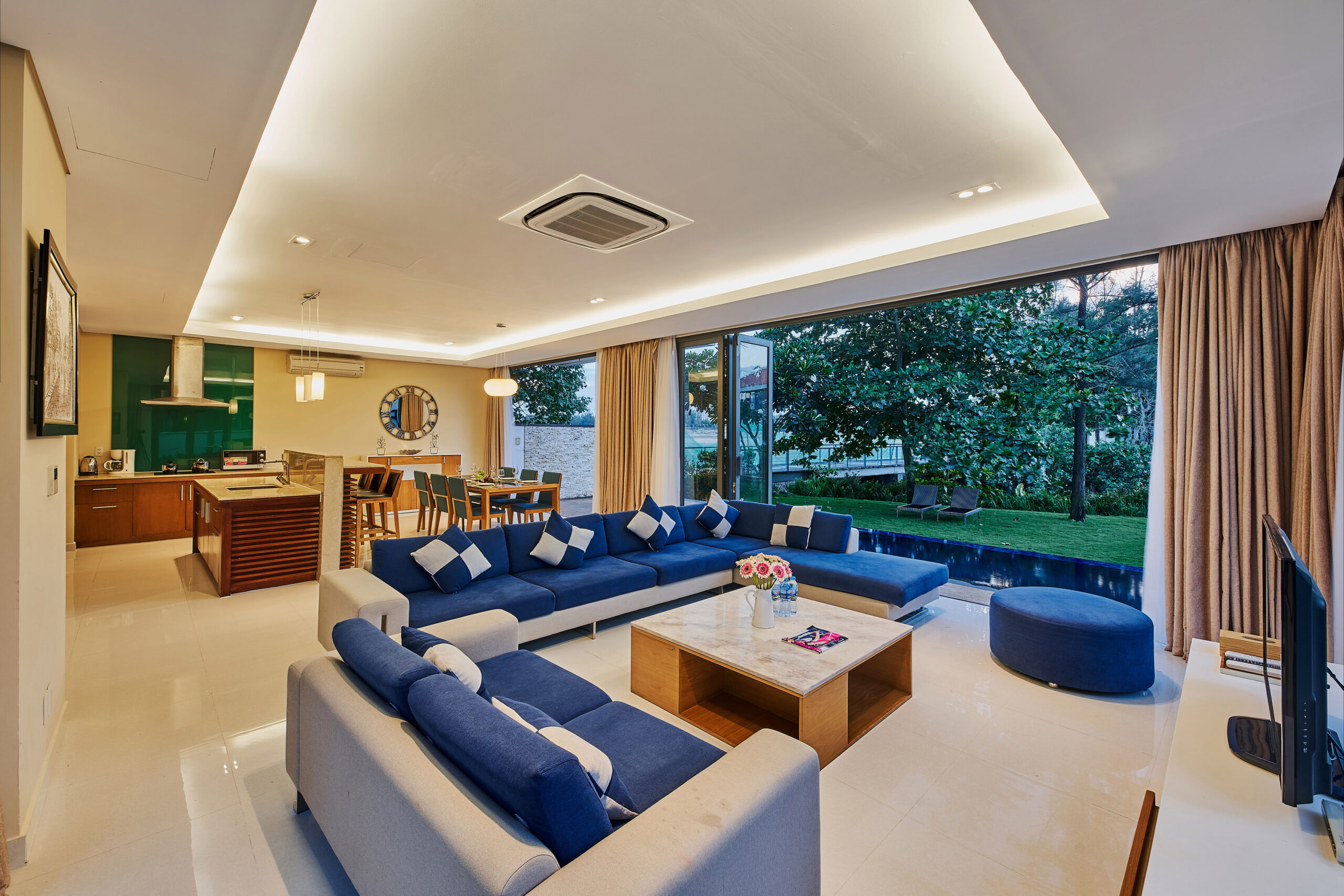5BR Pool Villa at Ocean Villas Resort