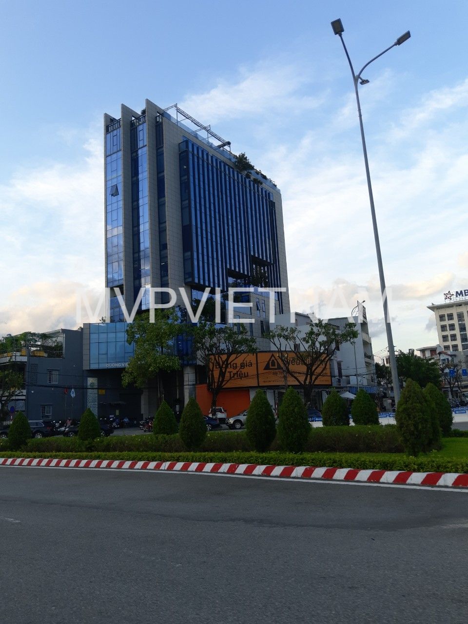 Office for rent in Hai Chau – New building with 12 floors and underground parking