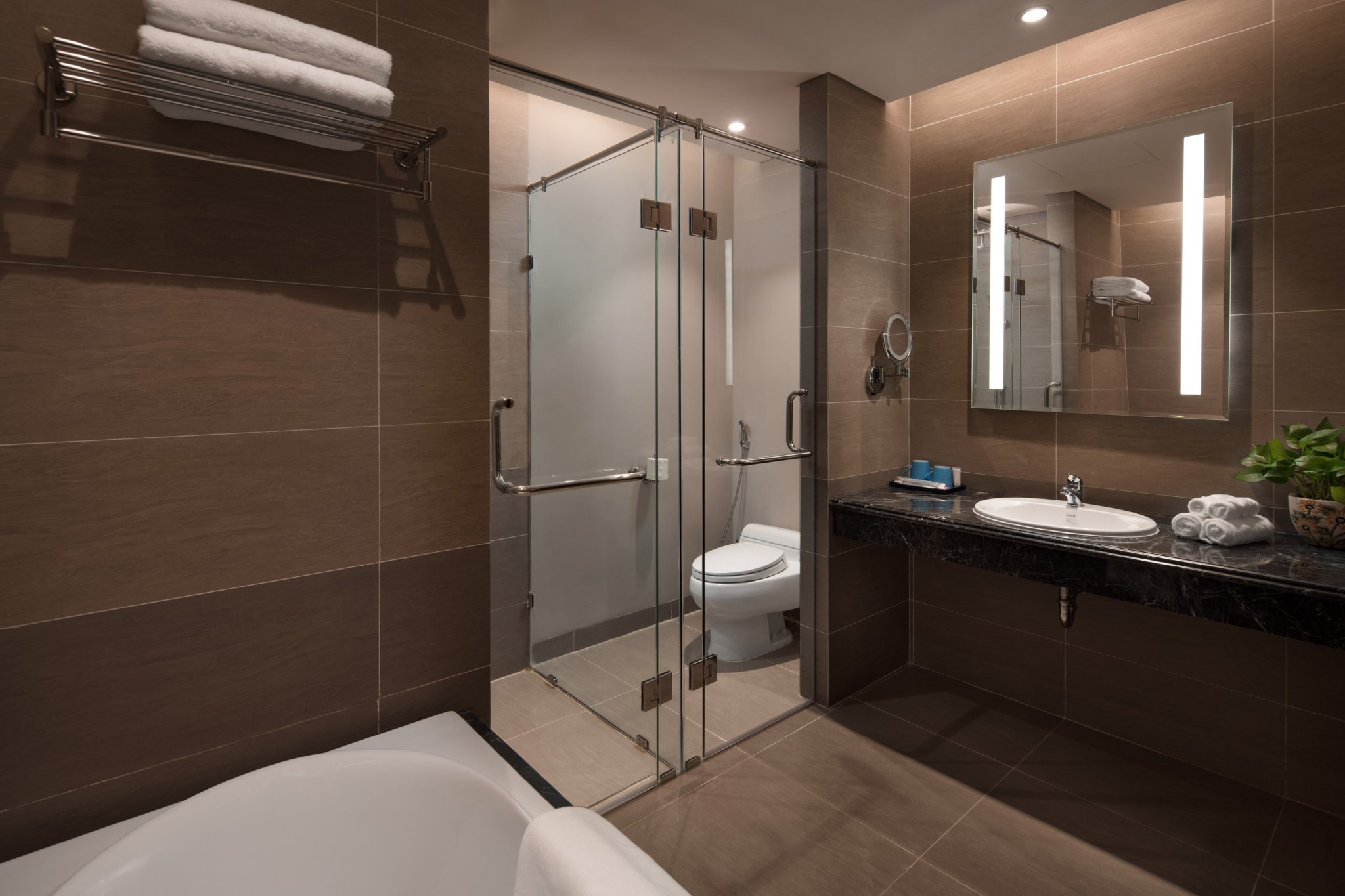 Spacious apartment with sea view at Altara Suites