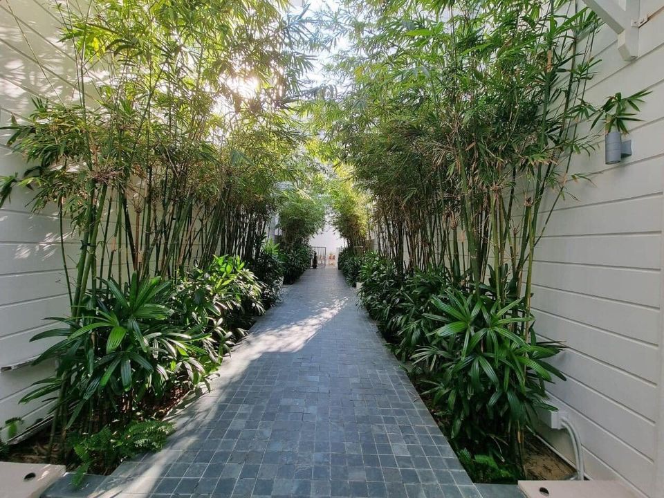 Modern 3 bedrooms Villa with walking distance to My Khe beach