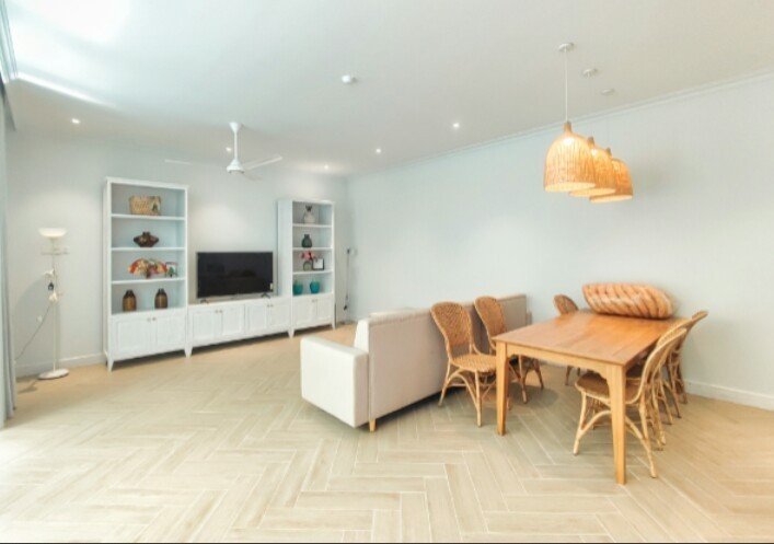 Modern 3 bedrooms Villa with walking distance to My Khe beach