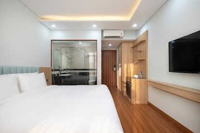 Luxurious Hotel & Apartment Building for Lease in Danang’s Tourist Hub – 37 Rooms