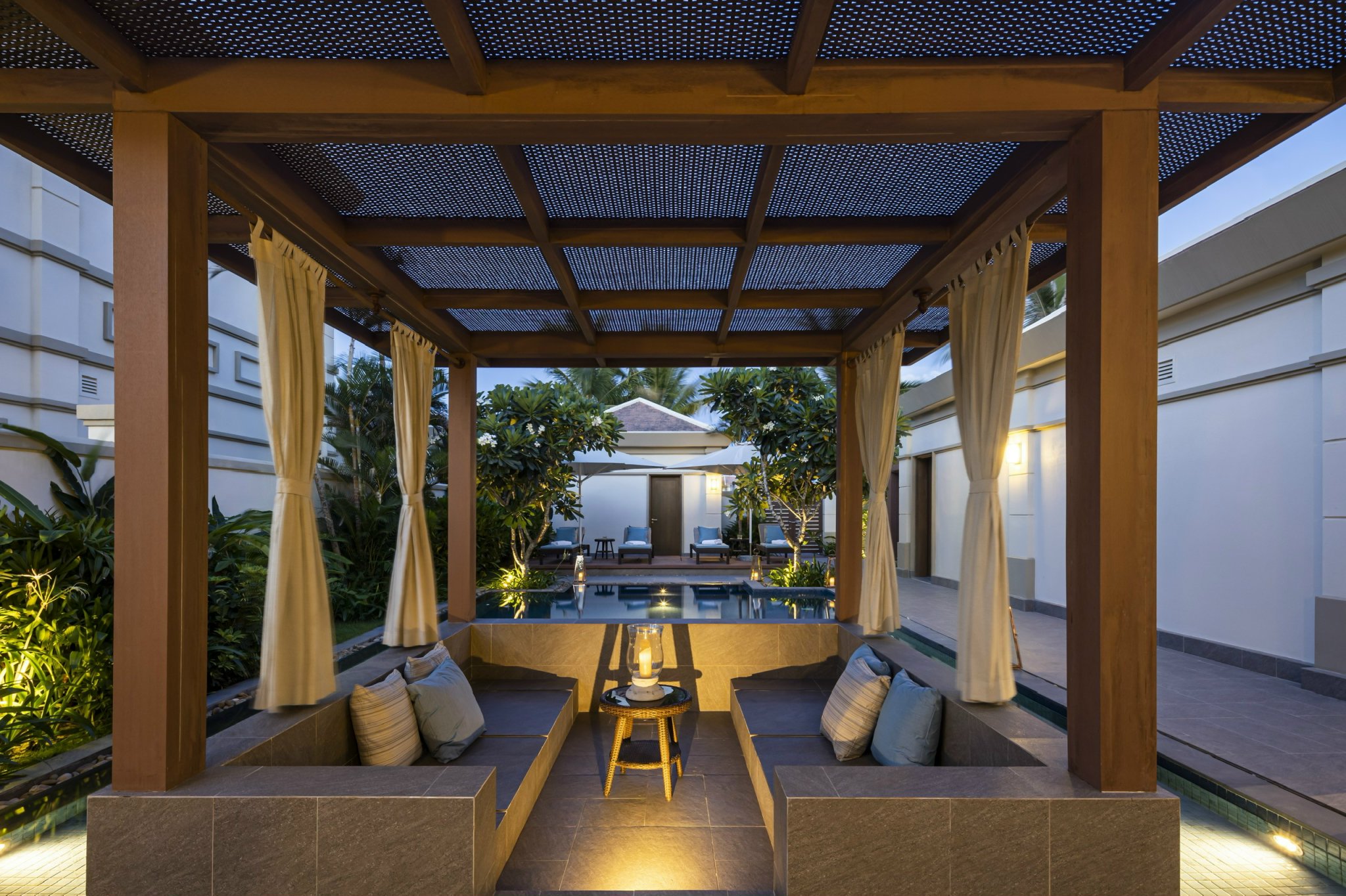 Luxurious Fusion Resort 4 bedrooms Pool Villa for rent, Da Nang