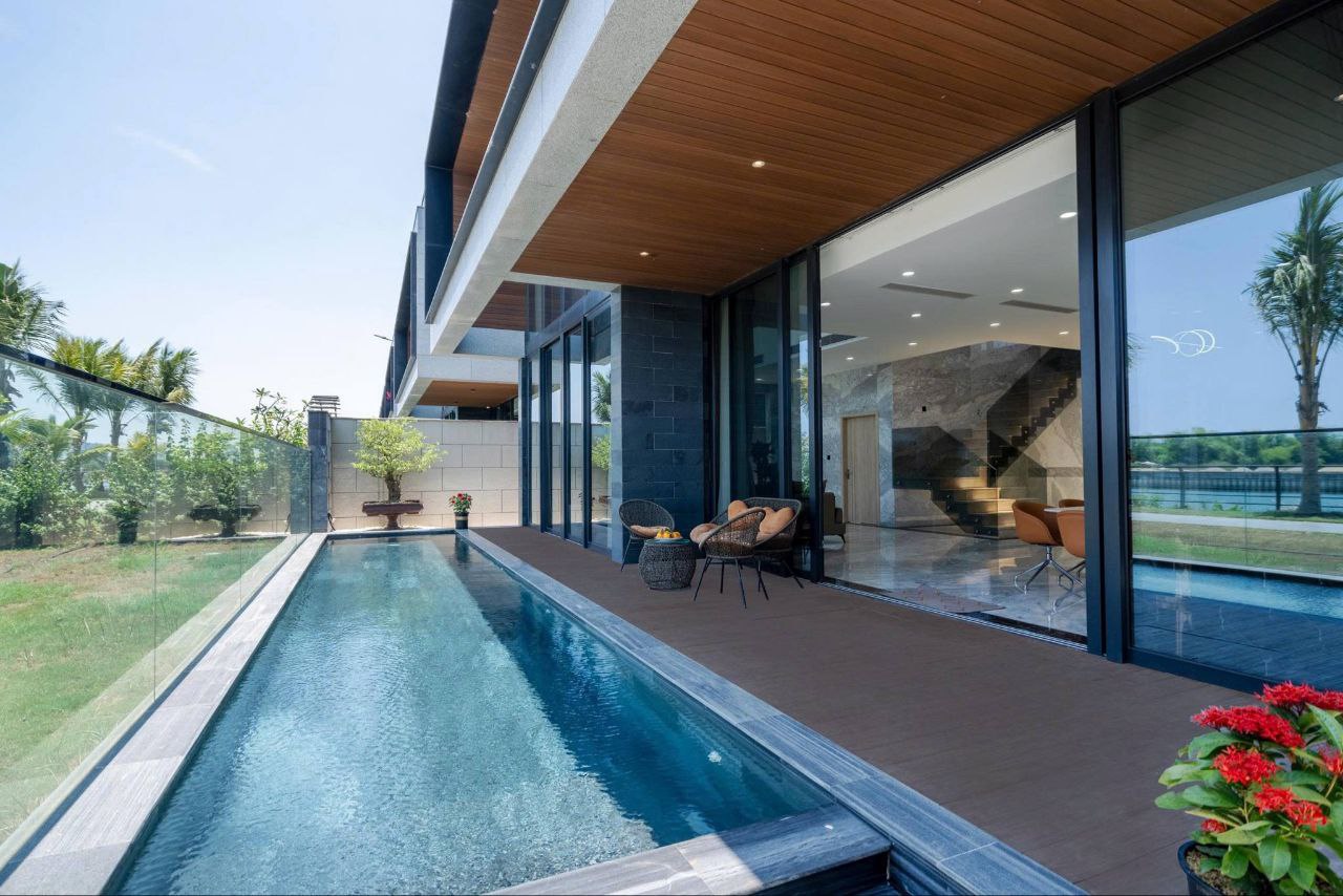 Unique 5 bedroom villa in One River Villas