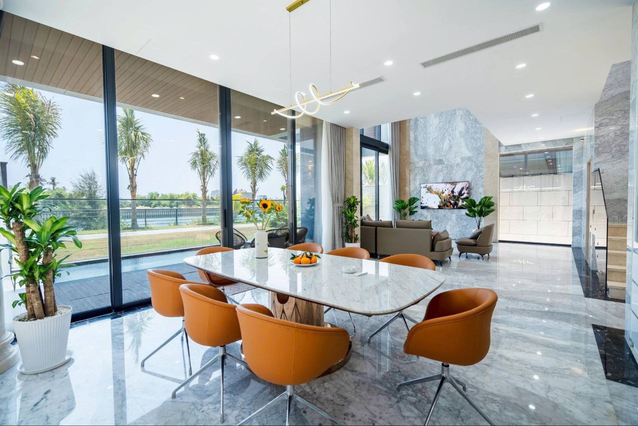 Unique 5 bedroom villa in One River Villas