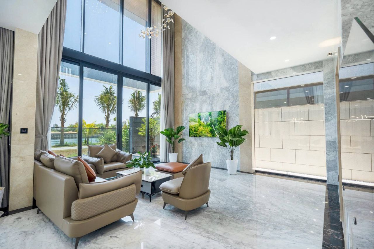 Unique 5 bedroom villa in One River Villas