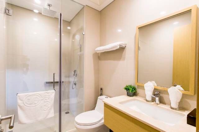 Luxurious 2 Bedrooms Apartment with Sea View for Rent in Ocean Suite, Da Nang
