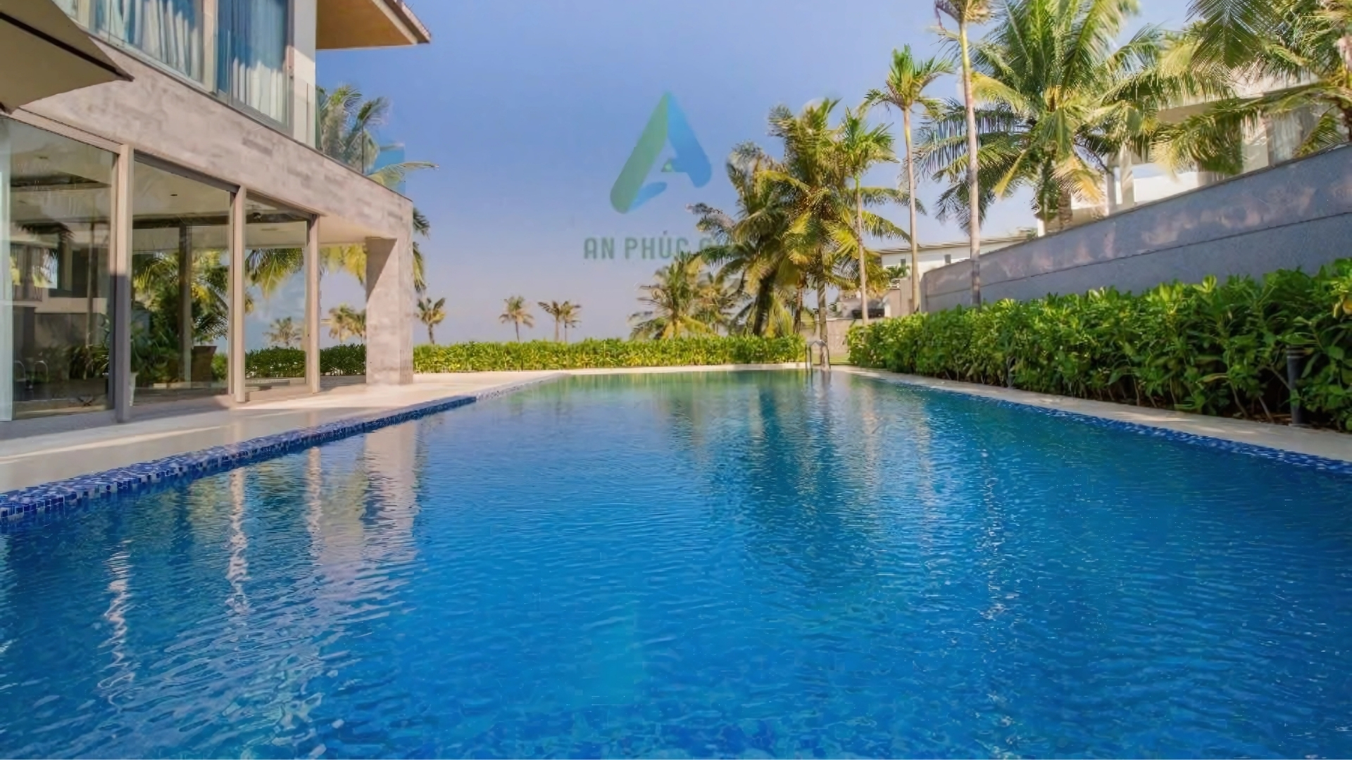 Beachfront Living: 6-Bedroom Ocean Front Villa at The Ocean Resort