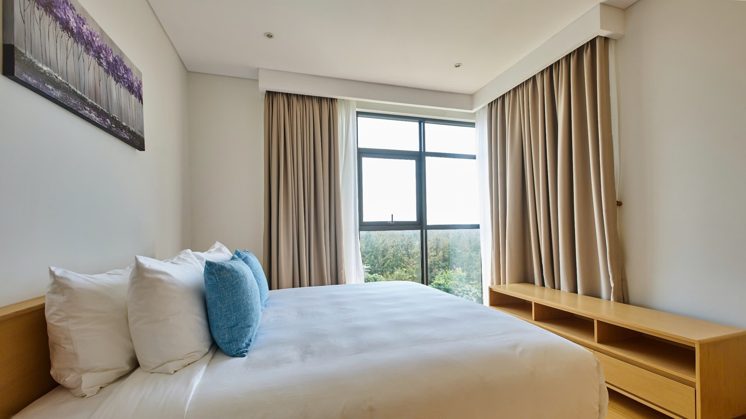 Stunning 2 Bedrooms Corner Apartment For Rent In Ocean Suite, Da Nang