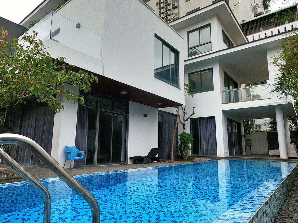 Stunning 6 Bedrooms Pool Villa Near My Khe Beach for rent, Da Nang