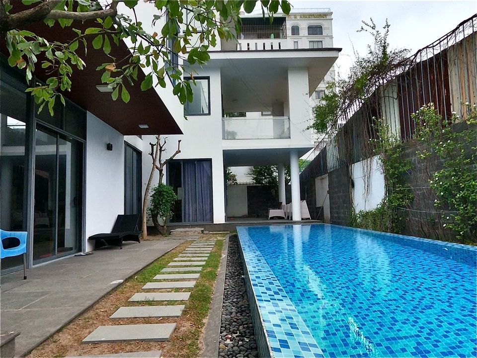 Stunning 6 Bedrooms Pool Villa Near My Khe Beach for rent, Da Nang