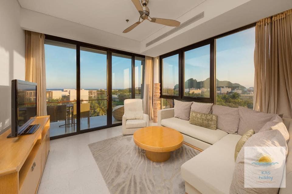 Luxurious 2 Bedrooms Apartment at Hyatt Regency for rent, Da Nang