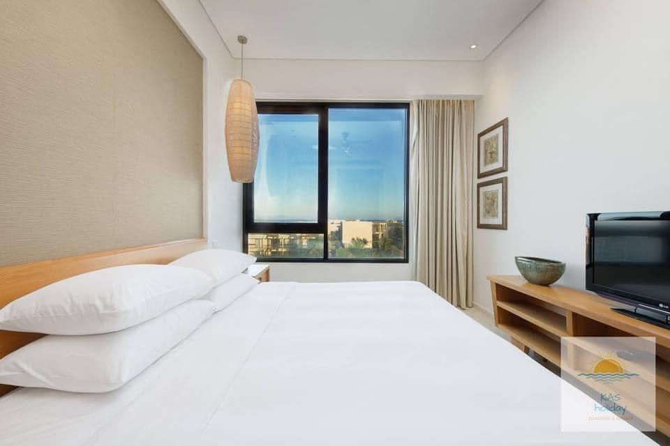 Luxurious 2 Bedrooms Apartment at Hyatt Regency for rent, Da Nang