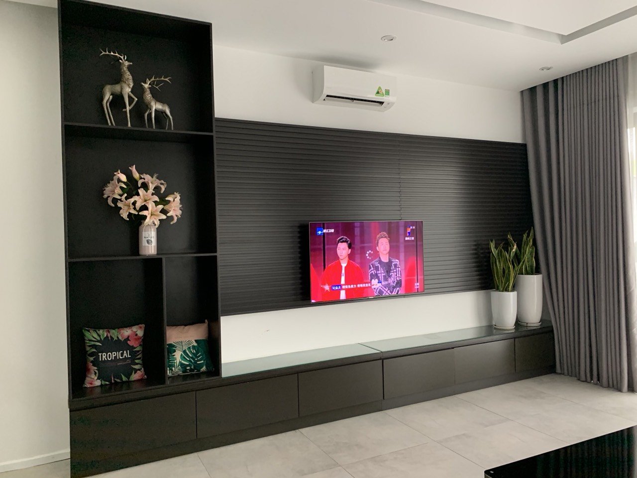 Luxury Four Bedrooms Villa for Rent in Nam Viet A, Da Nang