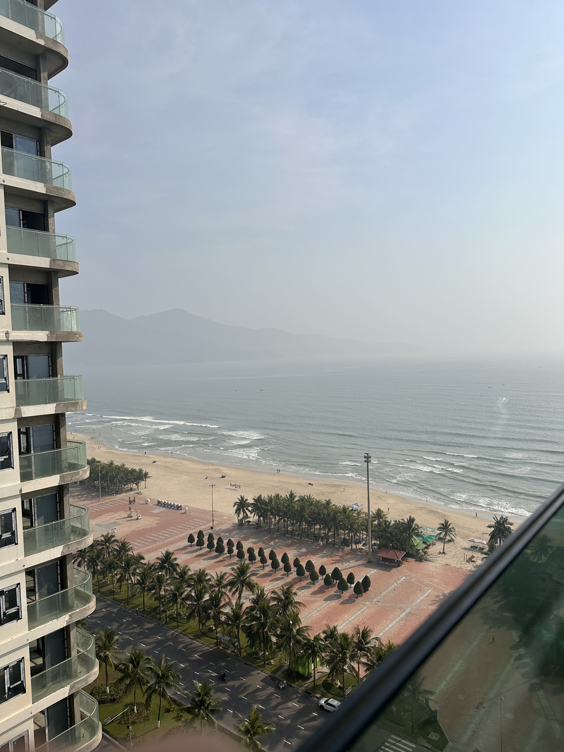 2 Bedrooms Alacarte Apartment for Rent: Your Coastal Retreat in Da Nang