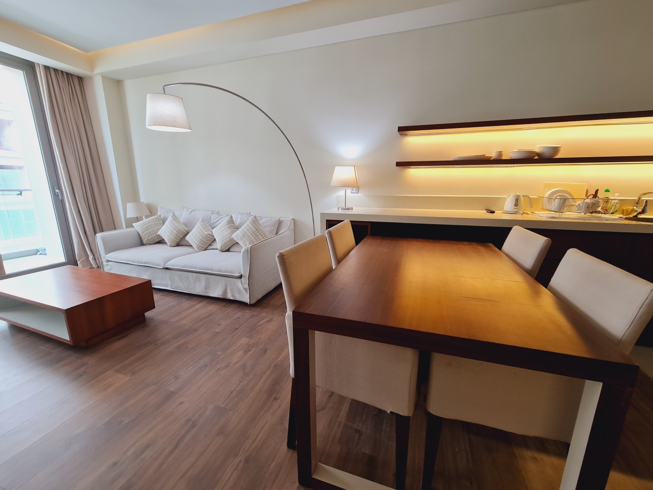 2 Bedrooms Alacarte Apartment for Rent: Your Coastal Retreat in Da Nang