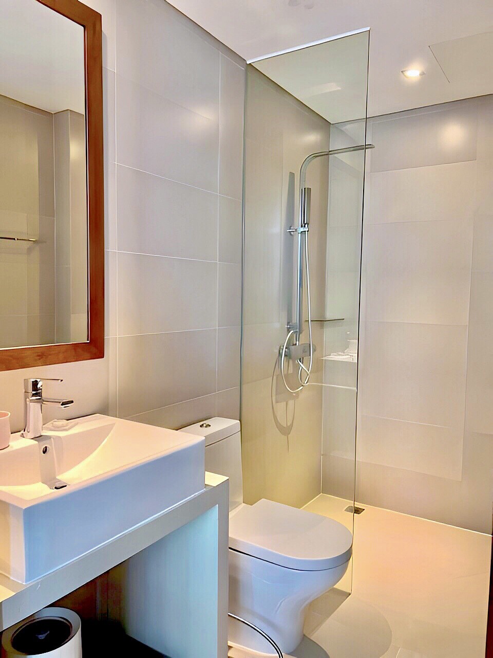 2 Bedrooms Alacarte Apartment for Rent: Your Coastal Retreat in Da Nang
