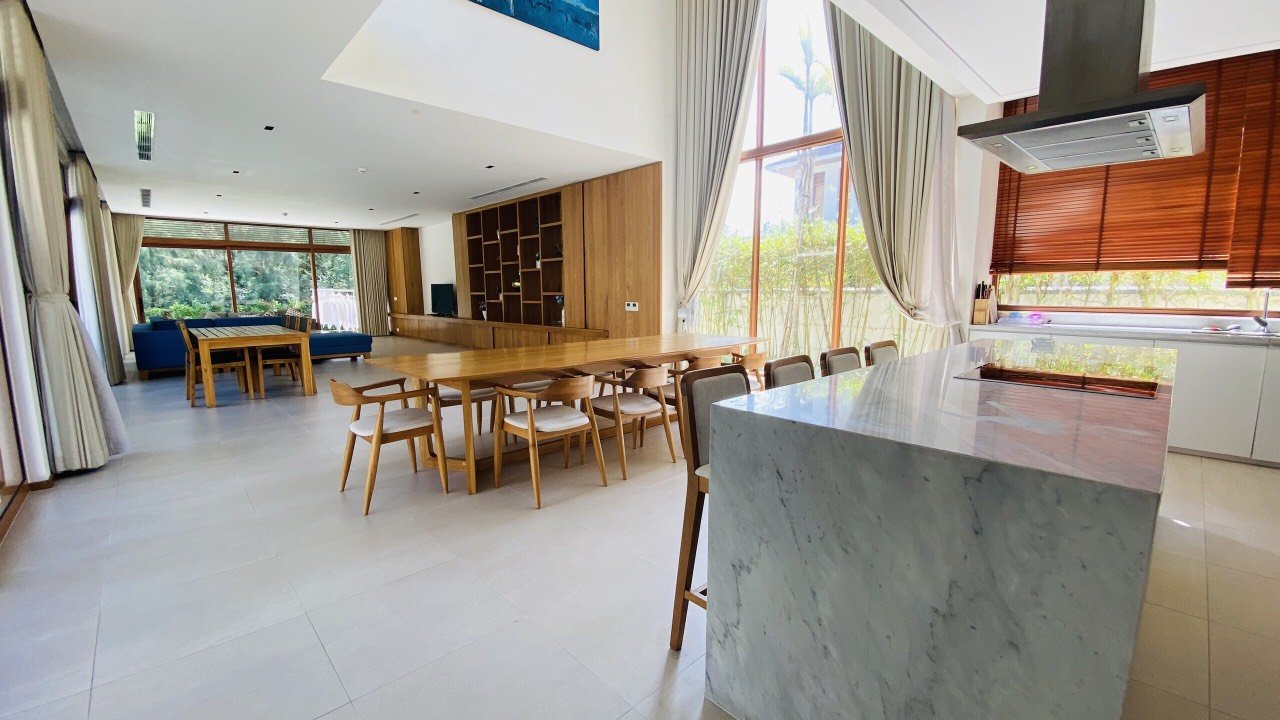 Spacious 4 Bedrooms Villa at Ocean Estate, Da Nang