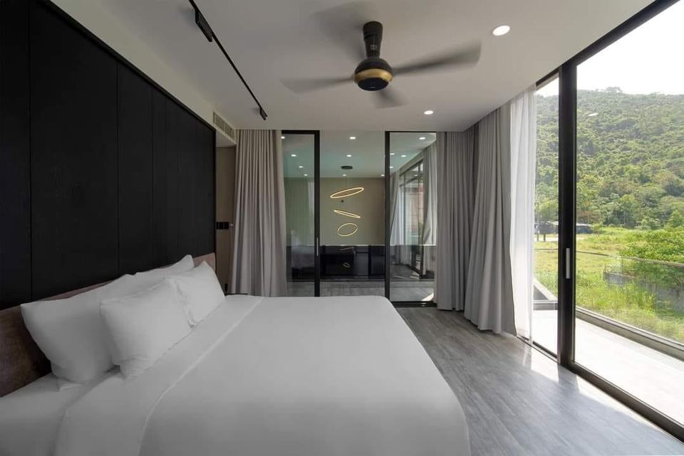 Exceptional 5 Bedrooms Villa Near Son Tra Peninsula, Da Nang