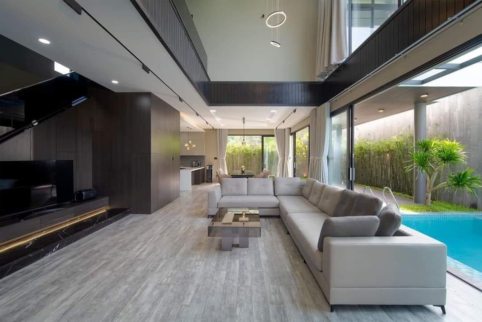 Exceptional 5 Bedrooms Villa Near Son Tra Peninsula, Da Nang