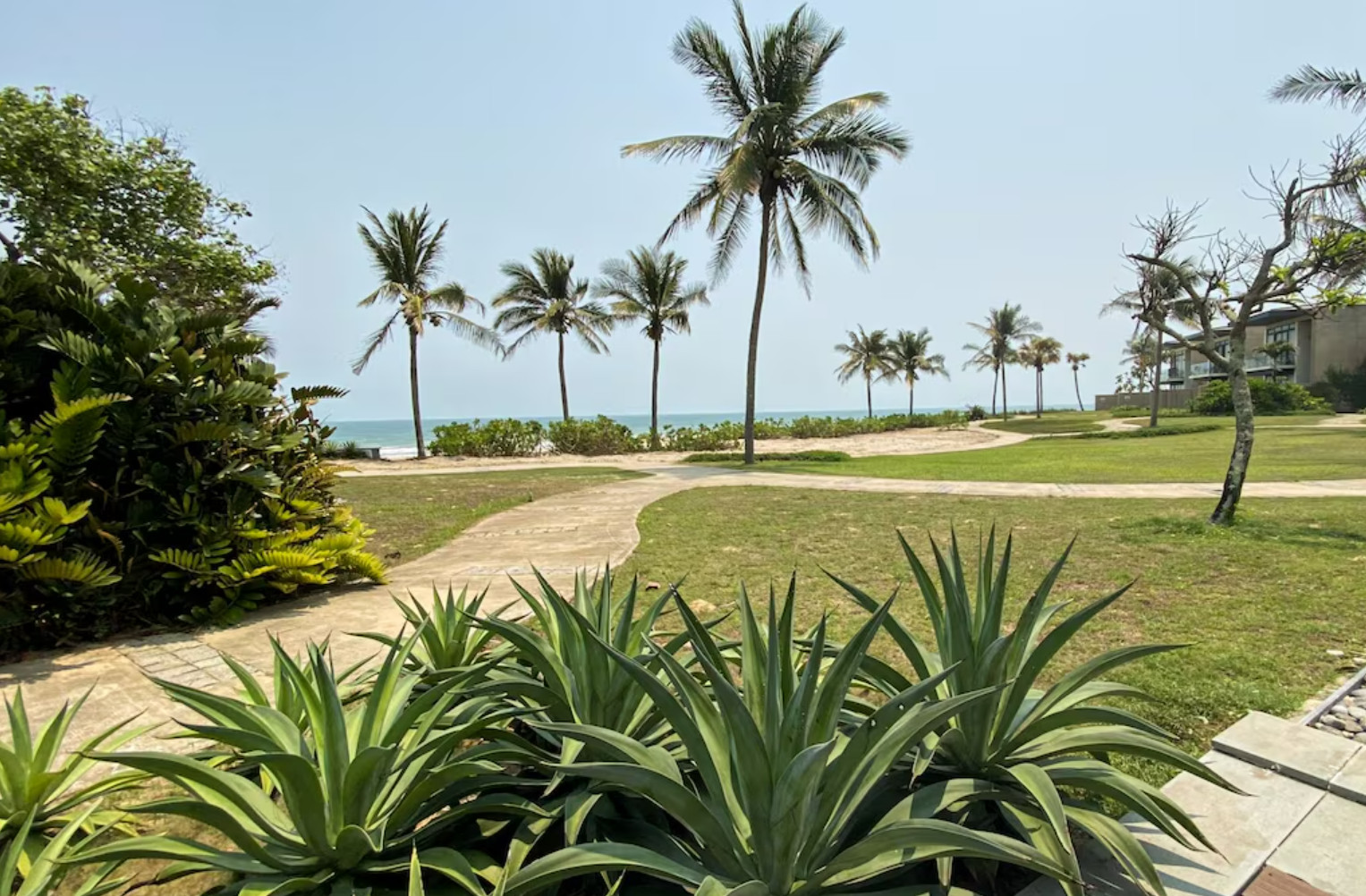 3 Bedrooms Beachfront Villa at Hyatt Regency Danang – Unparalleled Luxury