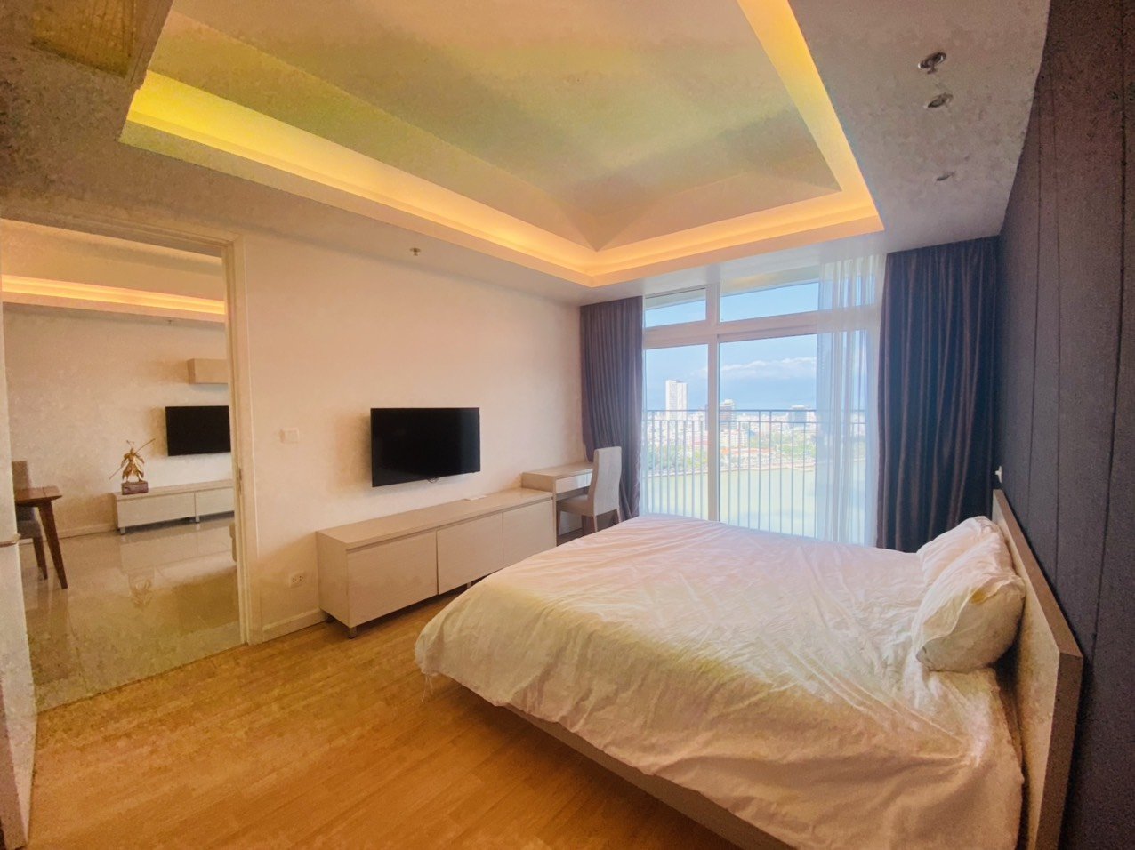 Luxurious 2 Bedrooms Apartment at Azura Danang – Perfect Location