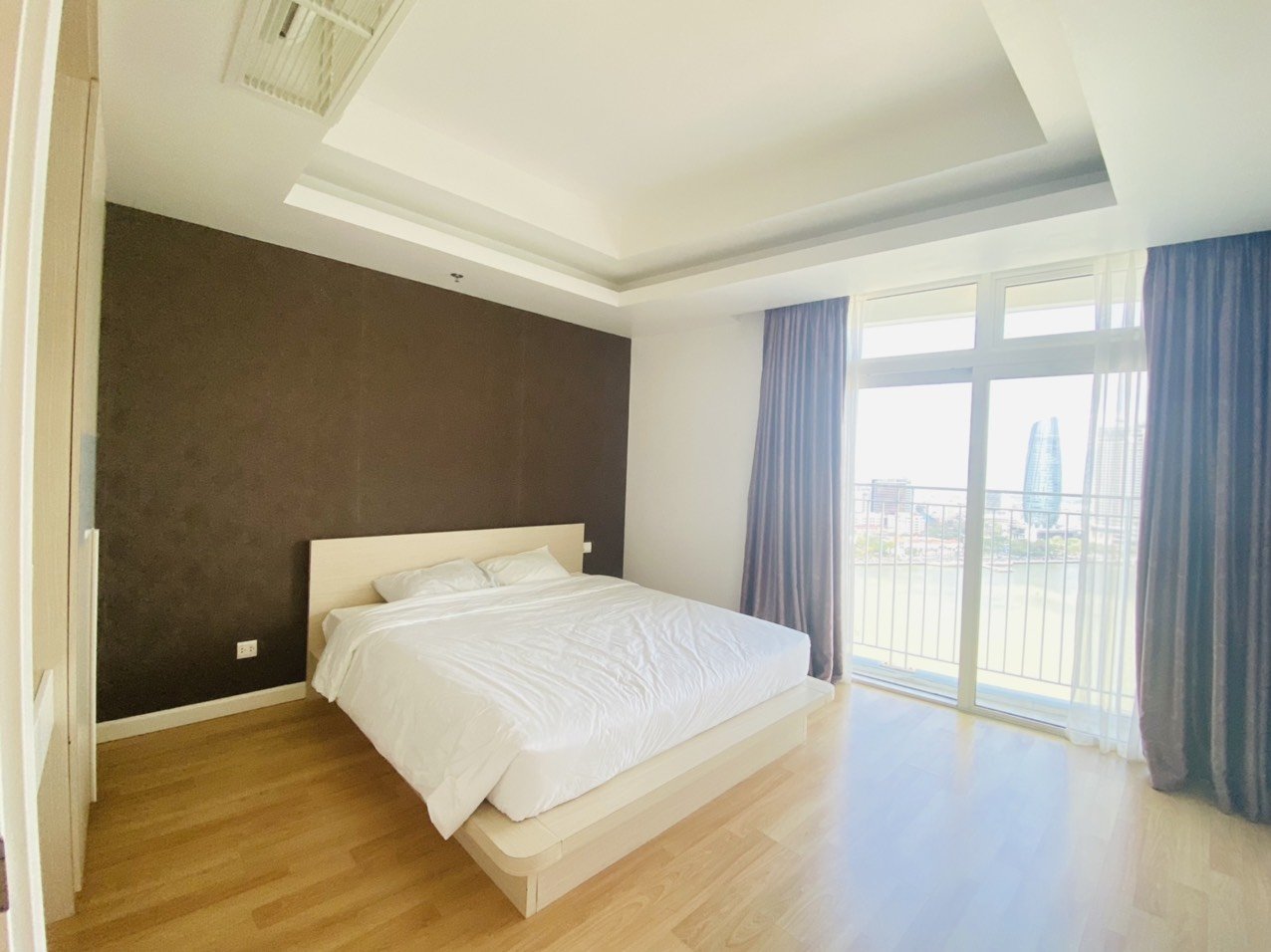 Luxurious 2 Bedrooms Apartment at Azura Danang – Perfect Location