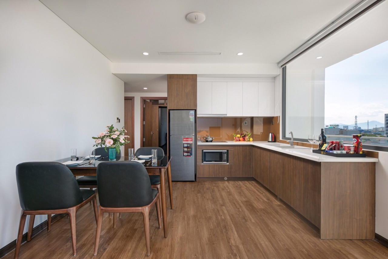 Luxury 2 Bedrooms Rooftop Pool Apartment for Rent in Da Nang