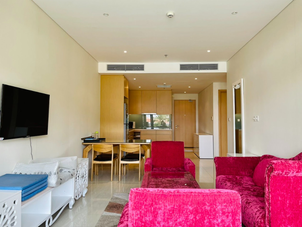 Modern Apartment for Rent at Ocean Resort: A Luxurious Beachfront Retreat