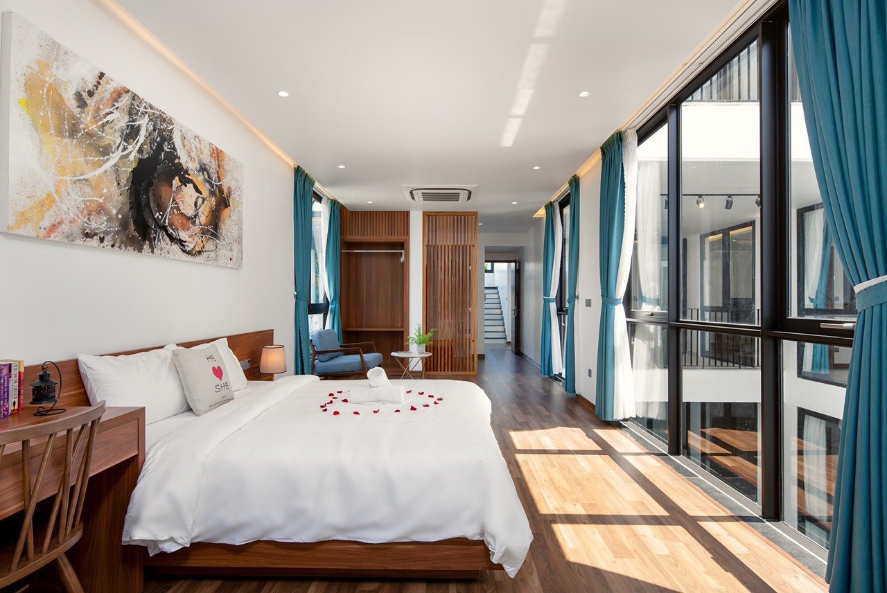 Stunning seven bedrooms Villa for rent in Son Tra, Da Nang